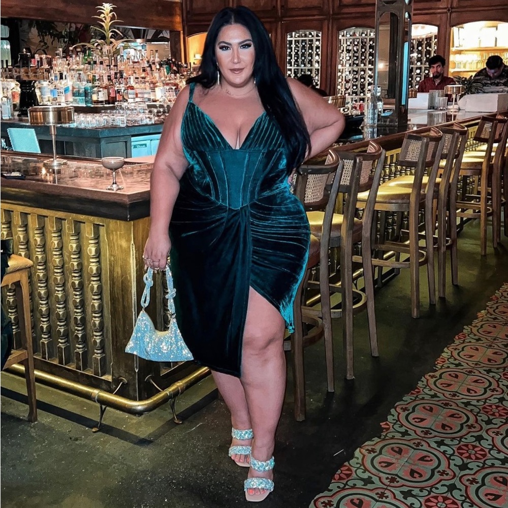 Pretty Liytle Thing Green Velvet Dress